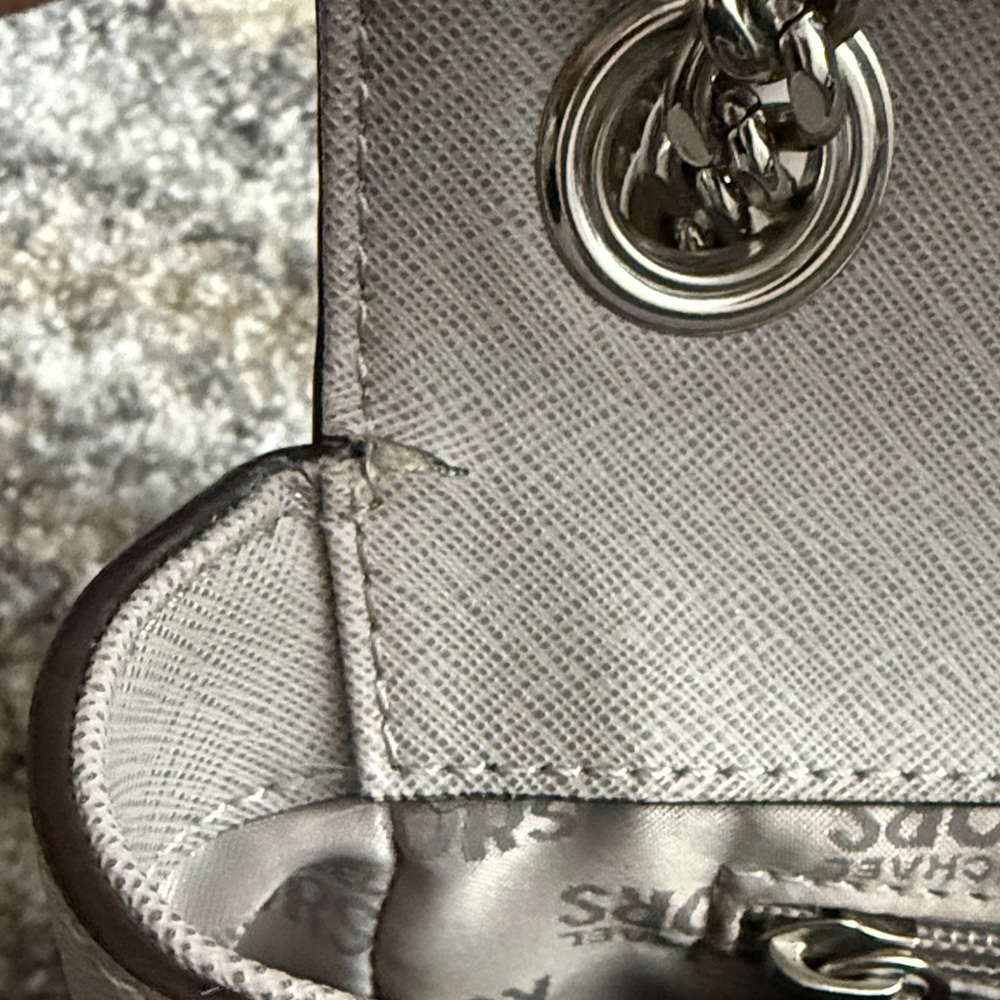 Michael Kors Gray Leather Shoulder Bag with Chain Strap - Picture 5 of 7